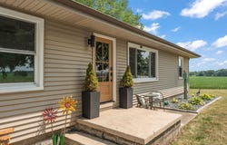 13113 Montgomery Street, Crown Point, IN 46307
