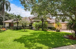 4150 SW 106th Ter, Davie, FL 33328