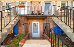 1039-A BRIXTON Court, STERLING, VA 20164