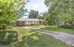 109 Forsyth, Fort Valley, GA 31030