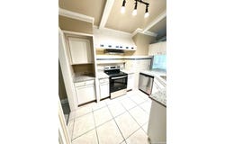 7019 FOREST MOSS ST, San Antonio, TX 78240-3228