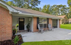 506 Creekview Drive, Hinesville, GA 31313