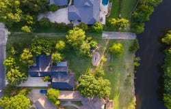 136 W Evergreen St, Boerne, TX 78006