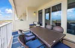 8425 Gulf Blvd, Navarre, FL 32566
