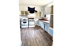 802 1/2 Mulberry Street, Muncie, IN 47305