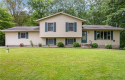 17747 Warwick Road, Marshallville, OH 44645