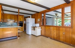 4 Spinney Avenue, Plaistow, NH 03865