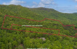 1 Thomas Town Road, Young Harris, GA 30582