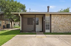 2100 Windsor Drive, Bryan, TX 77802