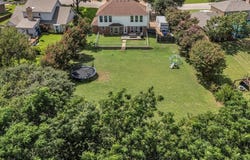 4218 Green Oak Drive, Waco, TX 76710
