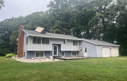 2756 S Gilmore Road, Mt Pleasant, MI 48858
