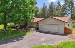 4431 Independence Avenue N, New Hope, MN 55428