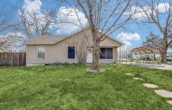 505 S Magnolia Street, Pottsboro, TX 75076