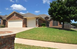 1820 January Place, Moore, OK 73160