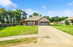 86 Pinnacle Drive, Bryant, AR 72022