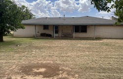 7006 North County Rd 1600, Shallowater, TX 79363
