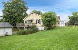 709 Meadow Lane Drive, Ripley, OH 45167