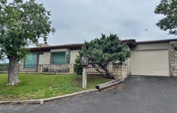 302 Dogie  #B Drive, Horseshoe Bay, TX 78657