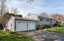 282 Millstone Road E, Waterford, CT 06385