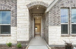 403 Chestnut Lane, Glenn Heights, TX 75154