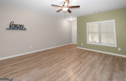 1422 Mooty Bridge, Lagrange, GA 30240