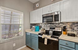 8534 CRYSTAL COVE LOOP, KISSIMMEE, FL 34747