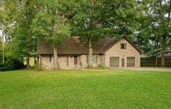 156 Co Rd 322, Florence, AL 35634
