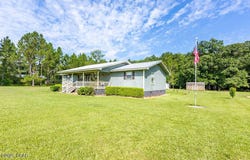 1544 Highway 277, Chipley, FL 32428