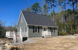 Colonial Circle, Harrison, ME 04040