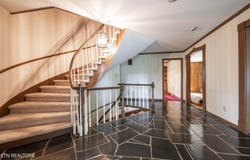 102 Redbud Drive, Clinton, TN 37716