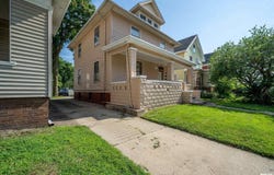 1417 W MAIN Street, Peoria, IL 61606