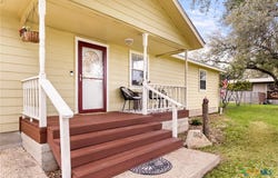 1143 Dawnridge Drive, Canyon Lake, TX 78133