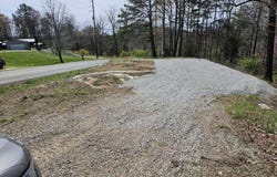 763 Dixie Bend Rd. Road, Burnside, KY 42519