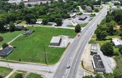 Greenwood St. E, Abbeville, SC 29620