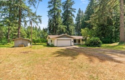 23560 SUTTLE Rd, Veneta, OR 97487