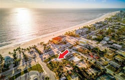 121 Connecticut Street, Fort Myers Beach, FL 33931