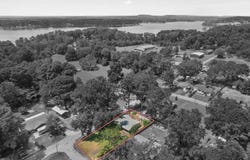 210 GILBERT ST, Lone Star, TX 75568