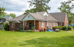 199 Anthony/Oak Sts, Baxley, GA 31513