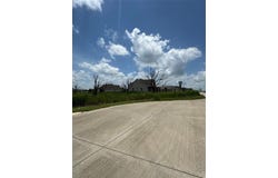 2600 Candlestick Drive, Granbury, TX 76049