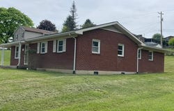 349 Kenbrook Dr, Galax, VA 24333