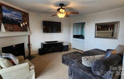 301 Pinnacle Inn Road, Beech Mountain, NC 28604