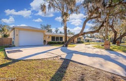 1139 Roberts Street, Ormond Beach, FL 32174