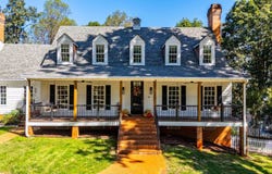 207 Fox Runn Dr, Lynchburg, VA 24503