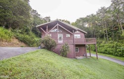 514 Indian Gap Rd, Sevierville, TN 37862