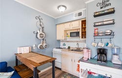 3938 Surfside Boulevard, Corpus Christi, TX 78402