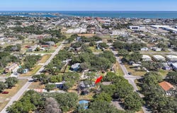 307 N Kossuth St, ROCKPORT, TX 78382