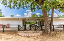 6766 Stokes Road, Bellville, TX 77418