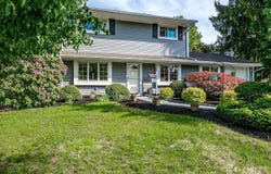 40 Hastings Road, South Brunswick, NJ 08824