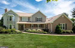 10 N IROQUOIS LN, CHESTER SPRINGS, PA 19425