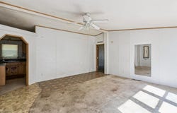 10907 SW River Valley Rd, Augusta, KS 67010-0000